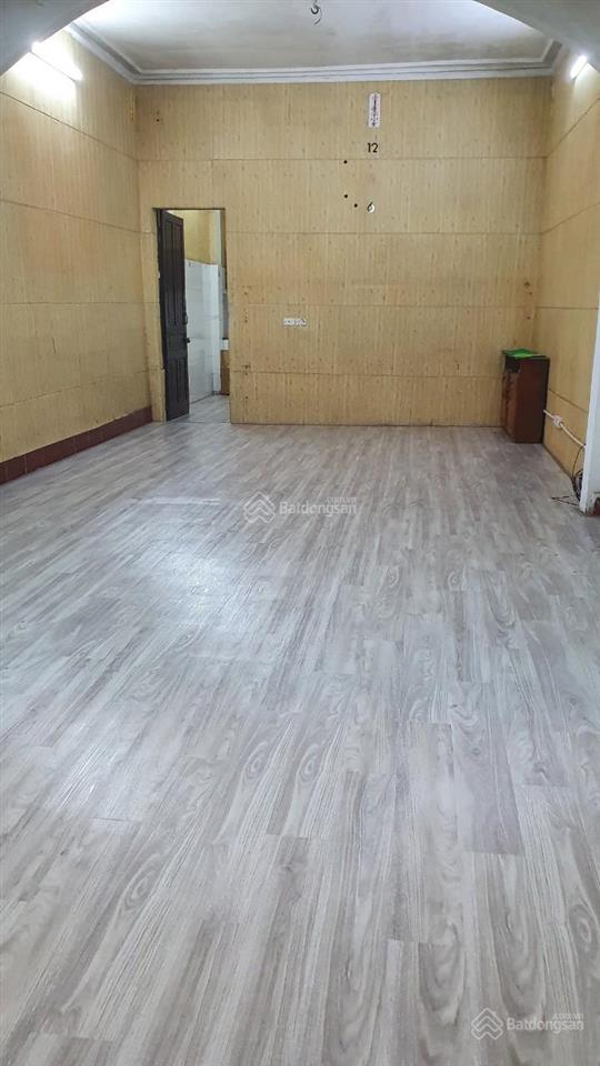 Cho thuê nhà văn quán 70m2, 3 tầng, 11 triệu/tháng ngõ ô tô