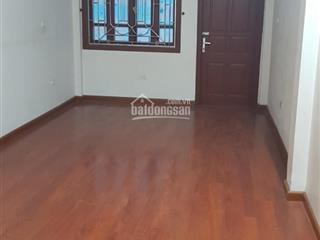 Cho thuê nhà mỗ lao gần big c 45m2, 5 tầng, 16 triệu/tháng ô tô đỗ cửa