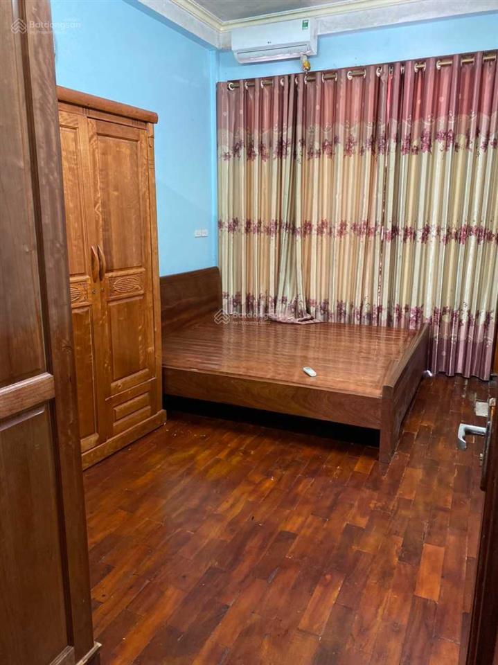 Cho thuê nhà la khê  ngô thì nhậm 50m2, 4 tầng, 13,5tr/th ô tô đỗ cửa