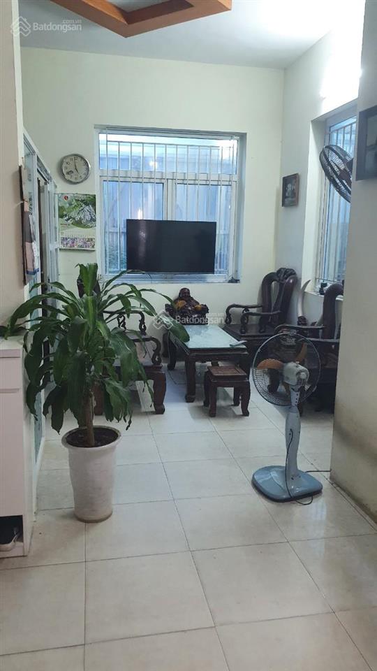 Cho thuê nhà mỗ lao 150m2, 3.5 tầng, làm kho, văn phòng