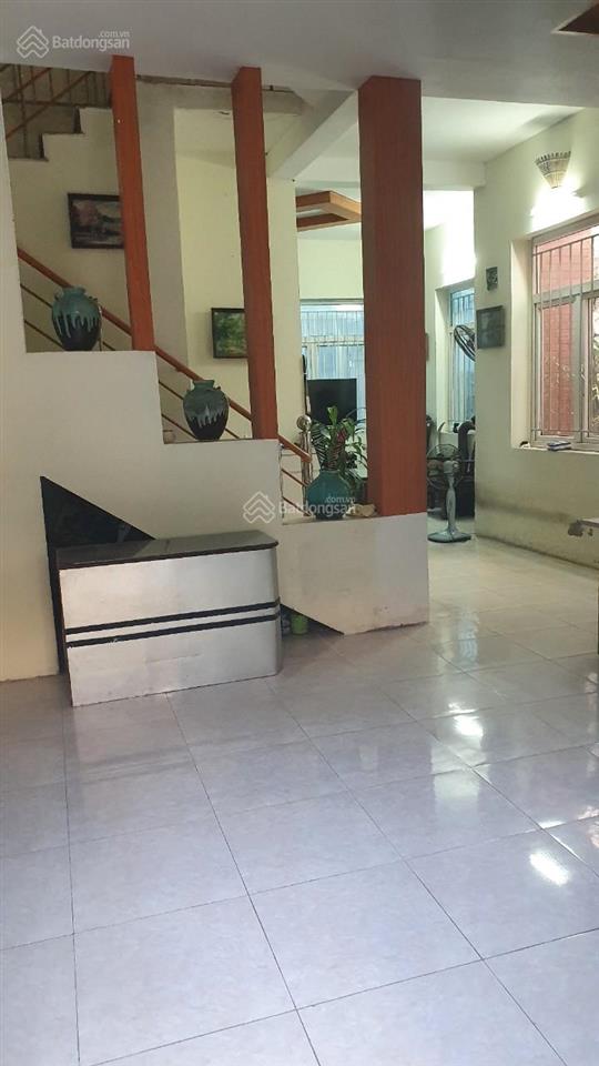 Cho thuê nhà mỗ lao 150m2, 3.5 tầng, làm kho, văn phòng
