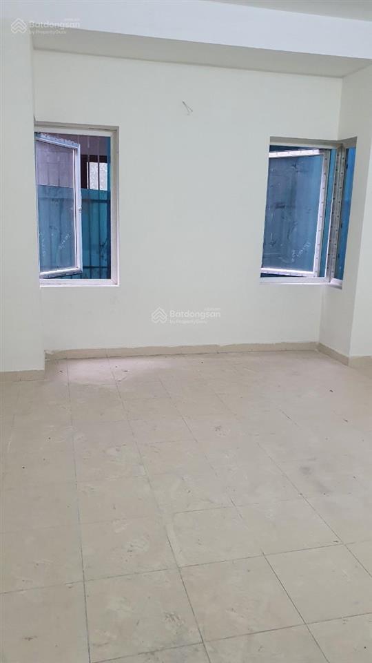 Cho thuê liền kề văn phú 90m2, 4 tầng, 17tr/th xe công đỗ cửa