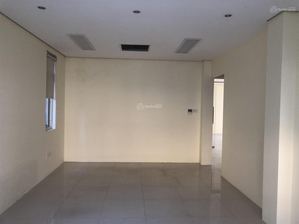 Cho thuê biệt thự văn phú 220m2, 3.5 tầng, 35tr/th xe công đỗ cửa