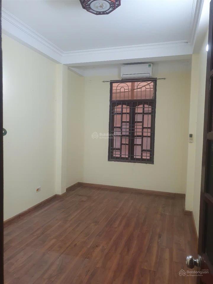 Cho thuê nhà văn quán ngay hv an ninh 45m², 5 tầng chỉ 12tr