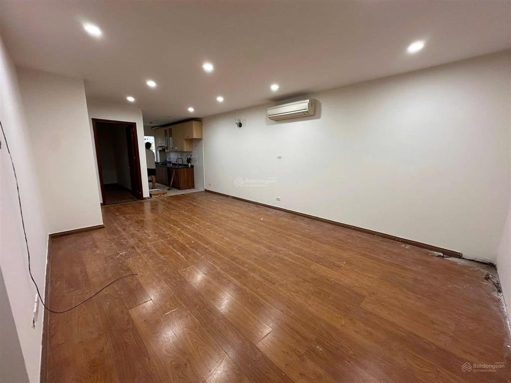Tôi chính chủ cần bán căn 2 ngủ diện tích 102m2 toà 21t1 cc hapulico