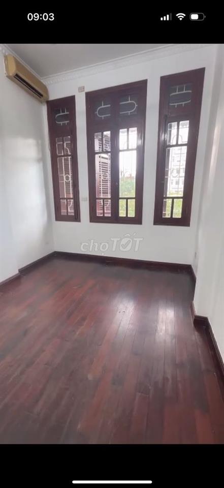 Cho thuê nhà 5 tầng: 5x23m, nhà nguyên căn mặt phố Trần Khát Chân