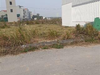 Chính chủ cần bán lô đất dv khu 3,74ha di trạch, 80m2. Mặt tiền rộng, vị trí đẹp,lh: 0972 990 831