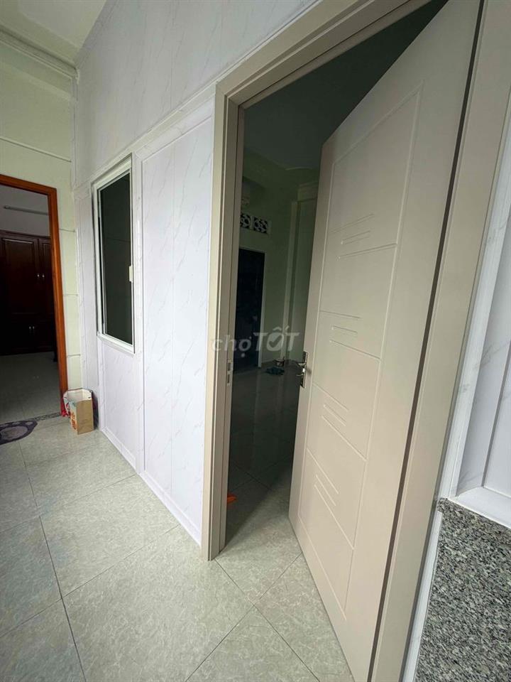 Phòng trọ gần khu đô thị Vạn Phúc, ĐH Luật, chợ Bình Triệu