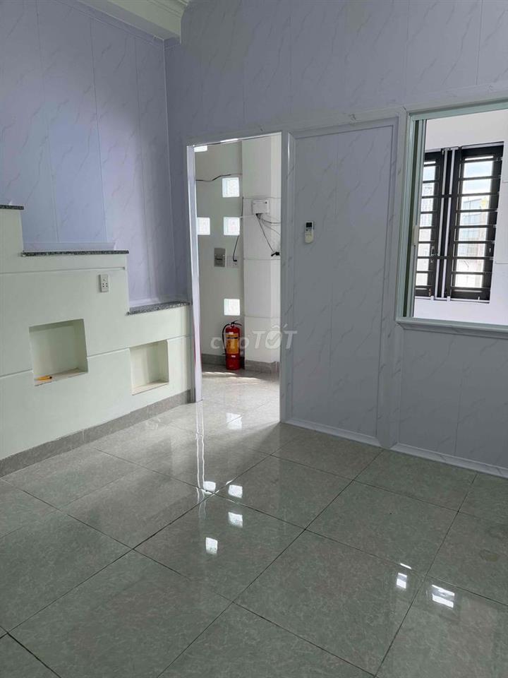 Phòng trọ gần khu đô thị Vạn Phúc, ĐH Luật, chợ Bình Triệu
