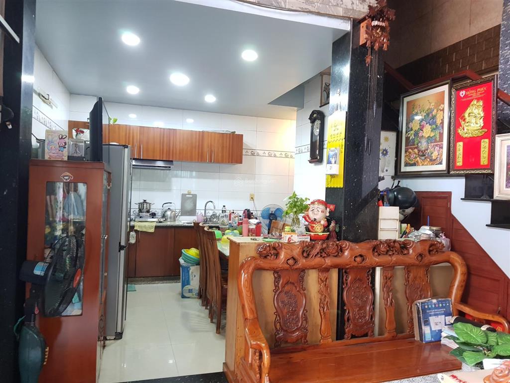 Bán nhà 2 mt hẻm cách đường mai thị lựu khoảng 20 mét.phường đa kao.quận1,