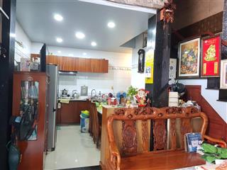 Bán nhà 2 mt hẻm cách đường mai thị lựu khoảng 20 mét.phường đa kao.quận1,