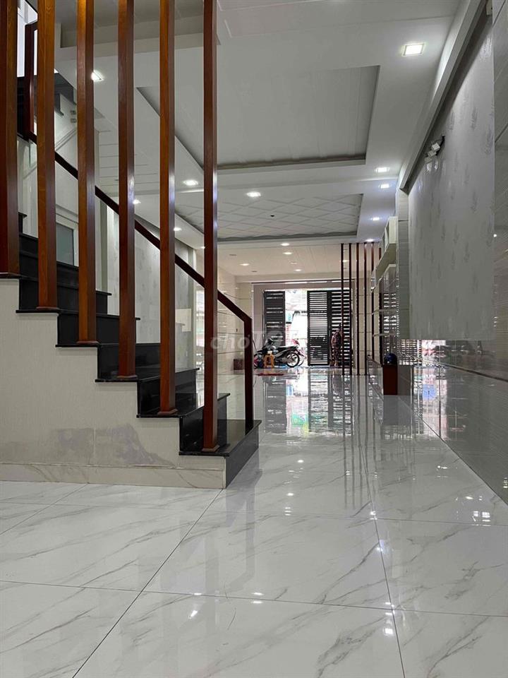 Cho Thuê Nhà Mặt Tiền Ngắn Hạn