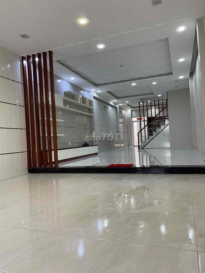 Cho Thuê Nhà Mặt Tiền Ngắn Hạn