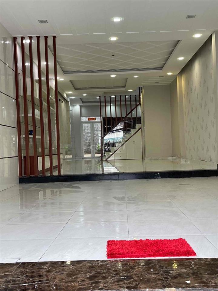 Cho Thuê Nhà Mặt Tiền Ngắn Hạn