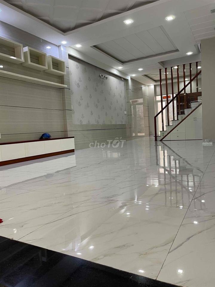Cho Thuê Nhà Mặt Tiền Ngắn Hạn