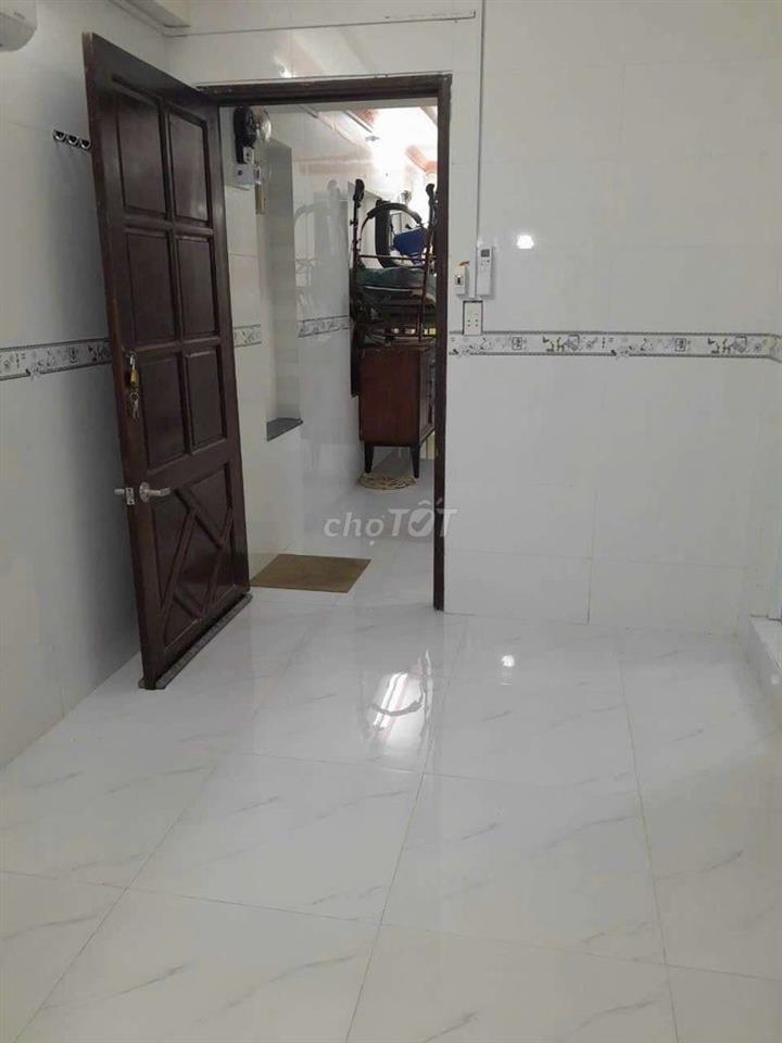 Phòng trọ cho thuê đường thành thái 16m2, sạch đẹp thoáng mát p14q10.