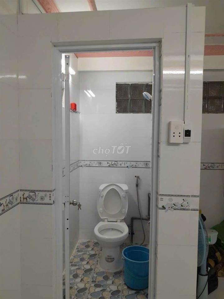 Phòng trọ cho thuê đường thành thái 16m2, sạch đẹp thoáng mát p14q10.