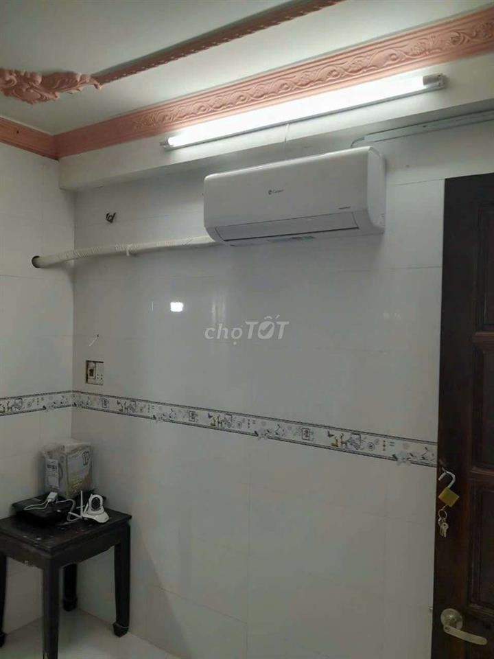 Phòng trọ cho thuê đường thành thái 16m2, sạch đẹp thoáng mát p14q10.