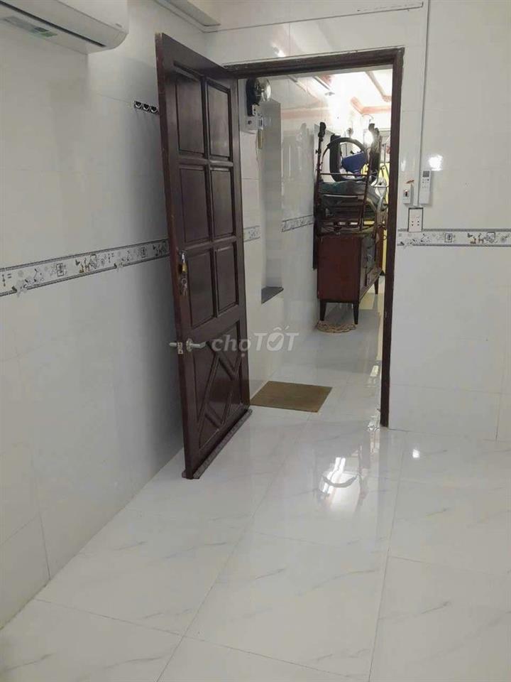 Phòng trọ cho thuê đường thành thái 16m2, sạch đẹp thoáng mát p14q10.