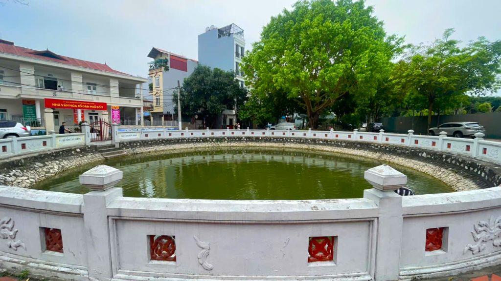 BÁN GẤP CĂN NHÀ VỊ TRÍ VÀNG SÁT MẶT PHỐ HOA LÂM, VIỆT HƯNG, LONG BIÊN 