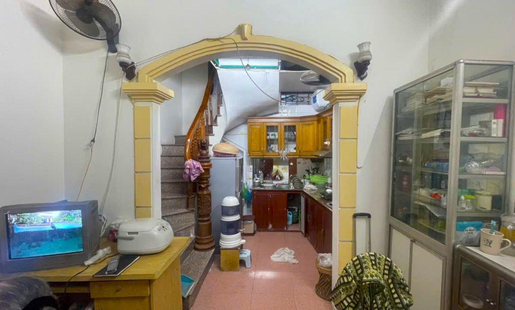BÁN GẤP NHÀ ĐẸP VÂN HỒ – HAI BÀ TRƯNG | Ô TÔ ĐỖ CỬA | 30M² | 4 TẦNG | CHỈ 9,45 TỶ THƯƠNG LƯỢNG