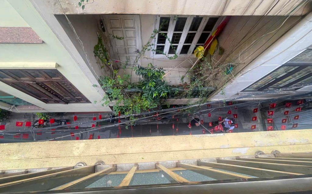 BÁN GẤP NHÀ ĐẸP VÂN HỒ – HAI BÀ TRƯNG | Ô TÔ ĐỖ CỬA | 30M² | 4 TẦNG | CHỈ 9,45 TỶ THƯƠNG LƯỢNG