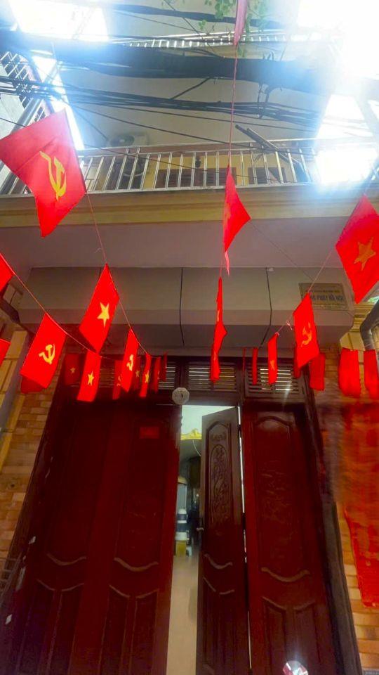 BÁN GẤP NHÀ ĐẸP VÂN HỒ – HAI BÀ TRƯNG | Ô TÔ ĐỖ CỬA | 30M² | 4 TẦNG | CHỈ 9,45 TỶ THƯƠNG LƯỢNG
