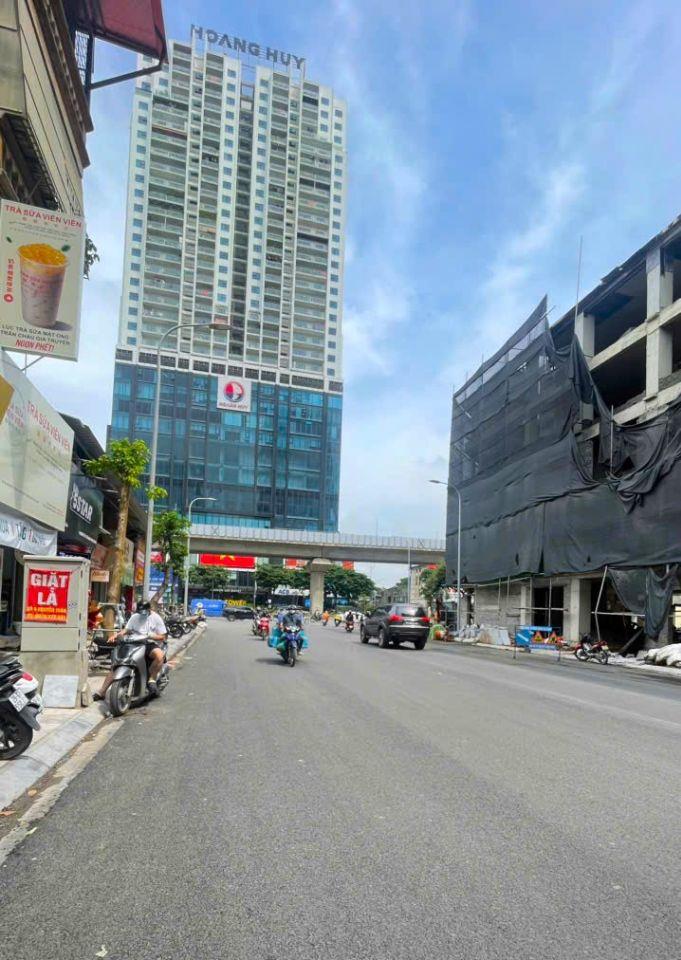 GẤP BÁN NHÀ MẶT PHỐ NGUYỄN TUÂN THANH XUÂN - VỈA HÈ RỘNG KHÔNG QUY HOẠCH | 5 TẦNG 32M² | CHỈ 26,9 TỶ (TL)