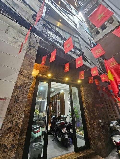 CHÍNH CHỦ GẤP BÁN NHÀ ĐẸP NGỌC KHÁNH – BA ĐÌNH | THANG MÁY | 52M² | 6 TẦNG | FULL NỘI THẤT CAO CẤP | NGÕ THÔNG | CHỈ 15,