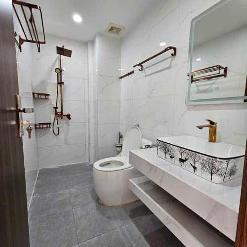 BÁN GẤP SIÊU PHẨM NGUYỄN LAM – LONG BIÊN | THANG MÁY | Ô TÔ VÀO NHÀ | 41M² × 6 TẦNG | 4 PHÒNG NGỦ | CHỈ 12,9 TỶ (TL)