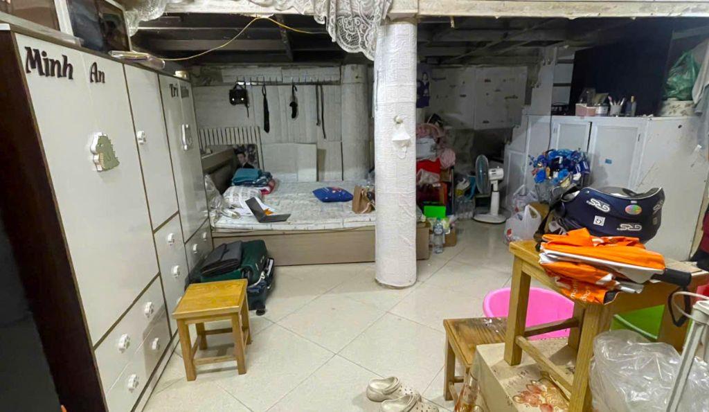 BÁN GẤP NHÀ PHỐ CỔ HOÀN KIẾM – SÁT MẶT PHỐ PHÙNG HƯNG – VÀI BƯỚC RA HỒ GƯƠM – 35M² SỬ DỤNG – CHỈ 3 TỶ (TL)