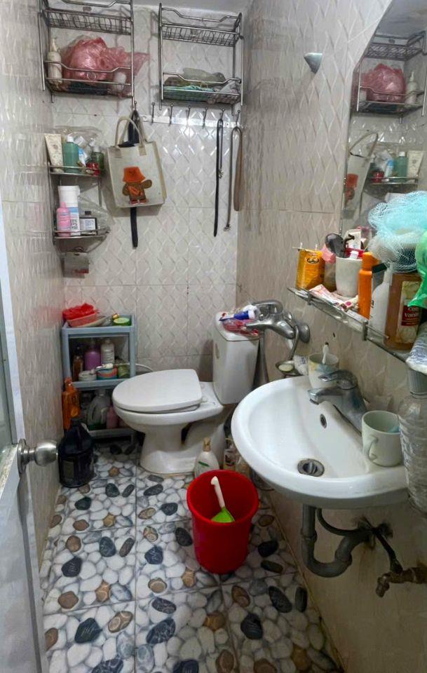 BÁN GẤP NHÀ PHỐ CỔ HOÀN KIẾM – SÁT MẶT PHỐ PHÙNG HƯNG – VÀI BƯỚC RA HỒ GƯƠM – 35M² SỬ DỤNG – CHỈ 3 TỶ (TL)