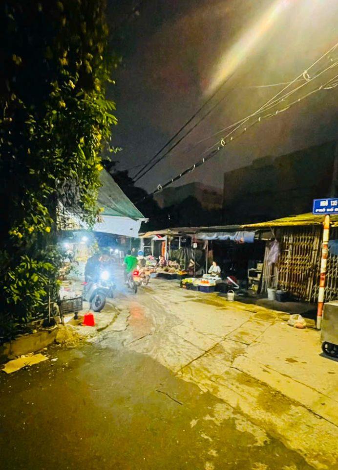 BÁN GẤP MẢNH ĐẤT VÀNG BỒ ĐỀ – LONG BIÊN | 81M² VUÔNG A4 | Ô TÔ NGỦ TRONG ĐẤT | SÁT HỒ BỒ ĐỀ | GIÁ 30 TỶ TL 
