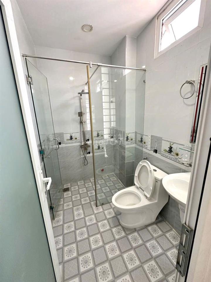 CHÍNH CHỦ Mình cần cho thuê CHDV mới full NỘI THẤT
