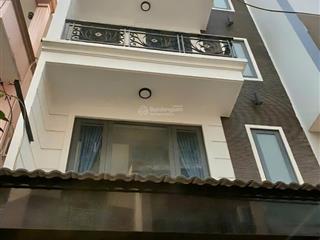 Cần cho thuê nhà mt 63b đường 3/2 p.10 q.10