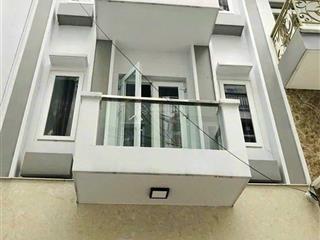 Cần cho thuê nhà mt 80b nguyễn phúc nguyên p. 9 quận 3