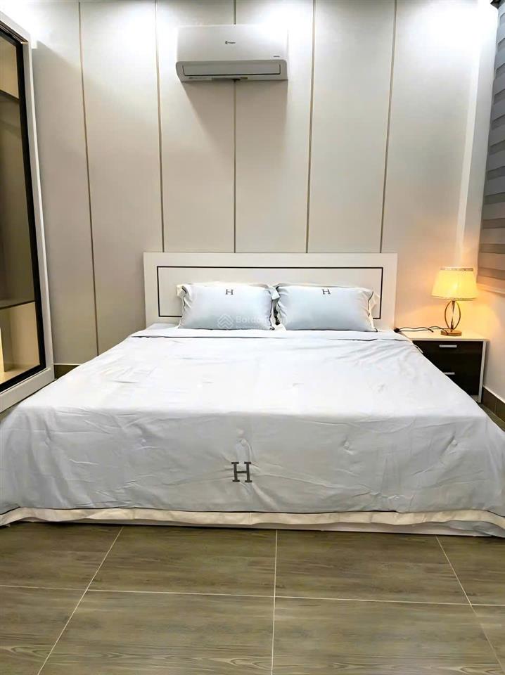 Cần cho thuê nhà hxh 40/4b trần quang diệu, phường 14, quận 3, gần ngã tư lê văn sỹ