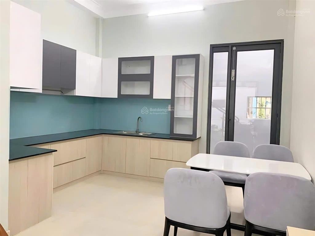 Cần cho thuê nhà hxh 40/4b trần quang diệu, phường 14, quận 3, gần ngã tư lê văn sỹ
