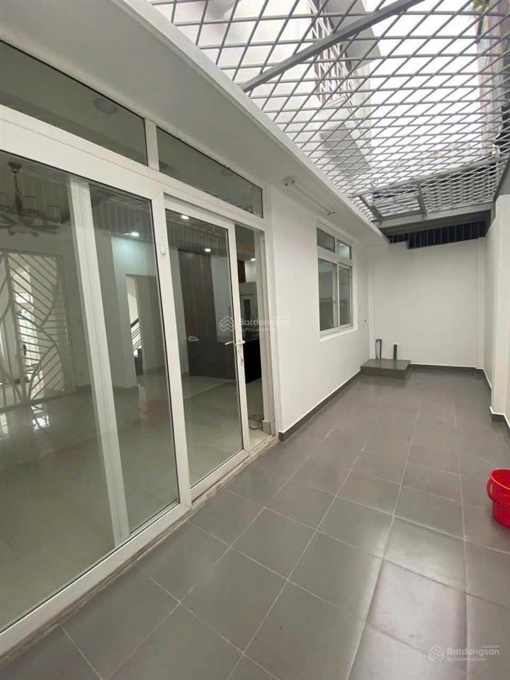 Cần cho thuê nhà ngang 7m hxh 72/4a phan đăng lưu p.5 q.phú nhuận ngay sát khu phan xích long