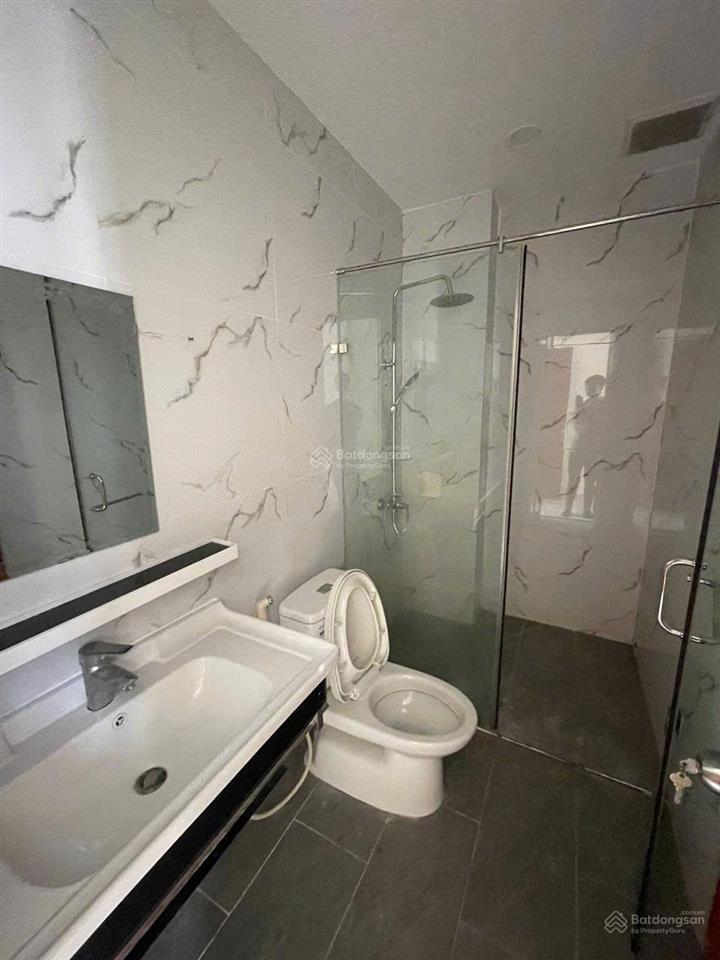 Cần cho thuê nhà góc 2 mặt tiền khu 119 phổ quang, p. 9, q. phú nhuận