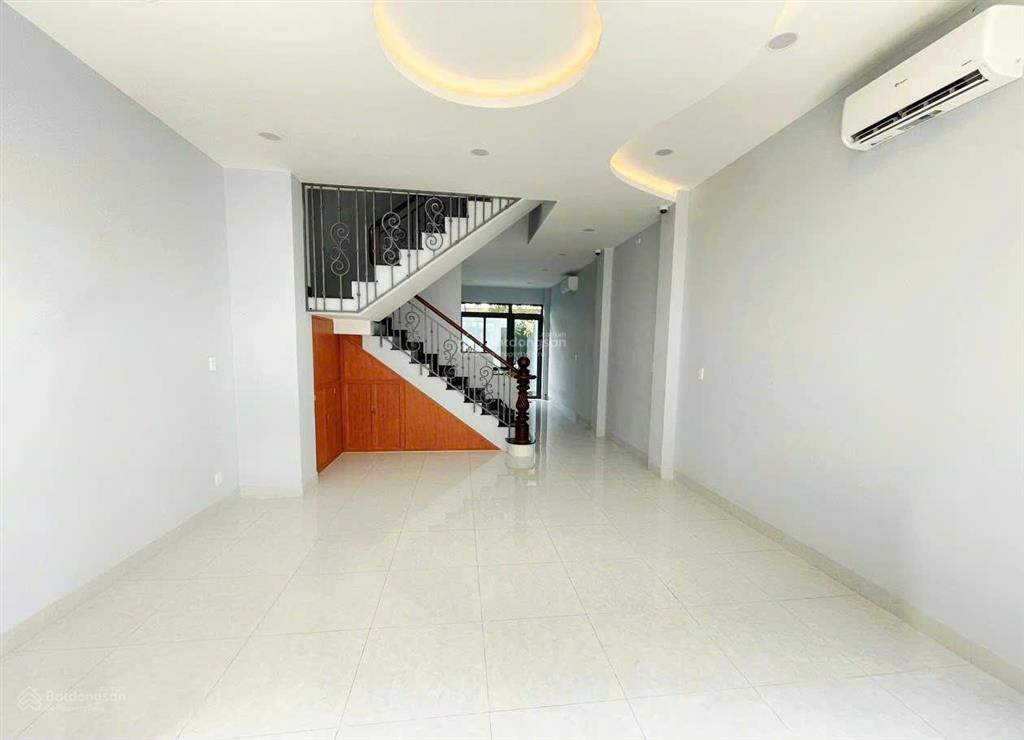 Cần cho thuê nhà hxh 377/3b lê quang định p.5 q.bình thạnh gần nguyễn văn đậu