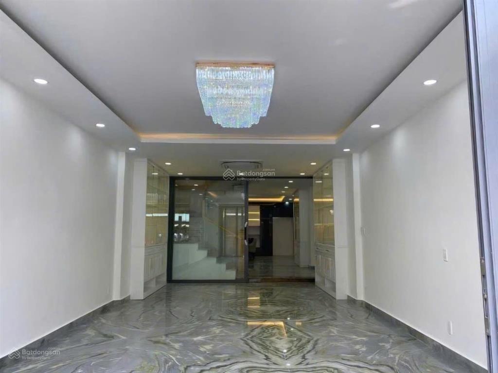 Cần cho thuê nhà mặt tiền 95b phổ quang p. 2 q. tân bình