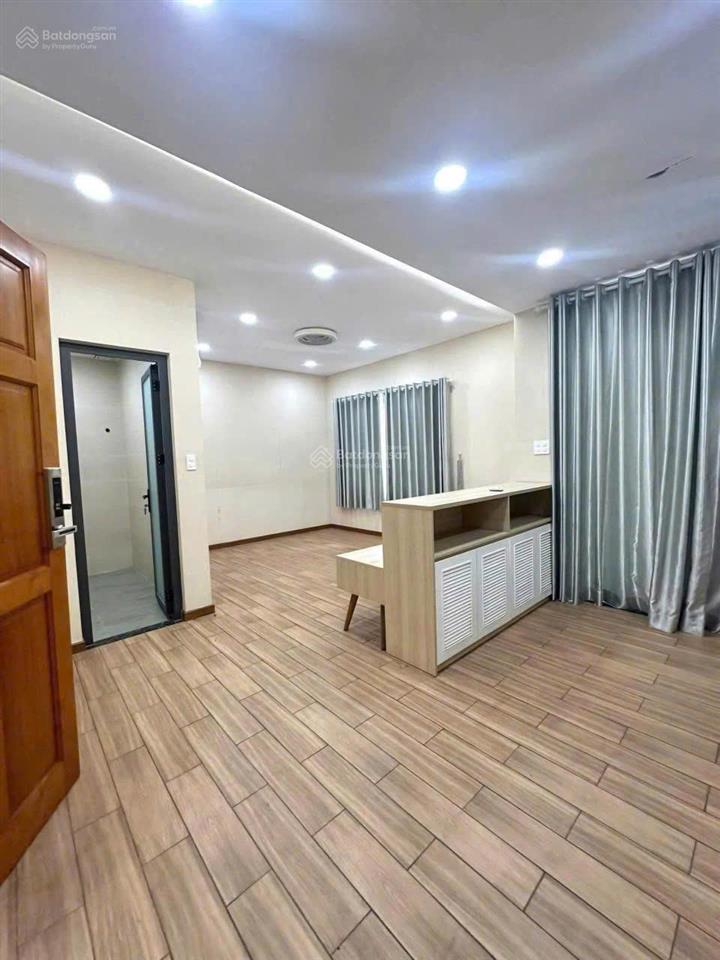 Cần cho thuê nhà mt 65a đường nguyễn minh hoàng p.12 q. tân bình gần khúc đường a4 ngay khu k300