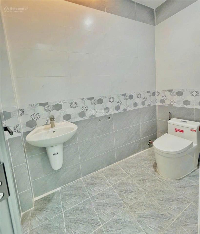 Cần cho thuê nhà mt 39a đ.hoàng hoa thám p.13 q.tân bình gần chợ hoàng hoa thám.