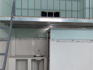 HOÀNG HOA THÁM-CỘNG HOÀ: Còn 1 phòng CÓ GÁC, WC RIÊNG, THOÁNG MÁT !!! 
