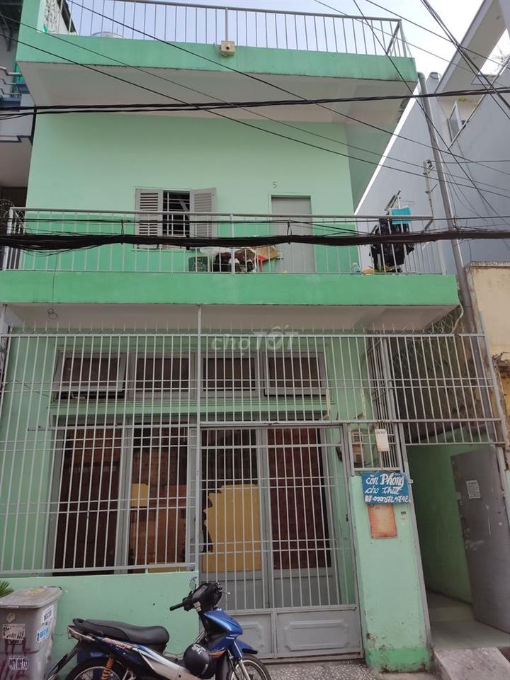 HOÀNG HOA THÁM-CỘNG HOÀ: Còn 1 phòng CÓ GÁC, WC RIÊNG, THOÁNG MÁT !!! 
