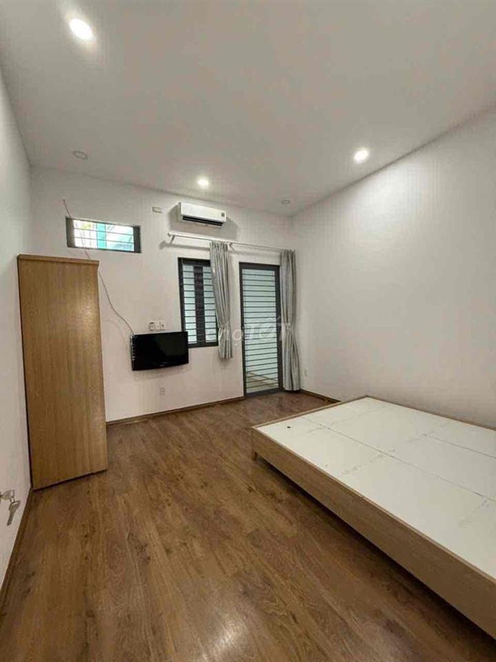 Cho thuê nguyên căn 100m2, 1 trệt+1 lầu, Ung Văn Khiêm