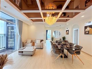 Bán căn hộ chung cư nội thất đẹp tại vinhomes central park, 17,7 tỷ, 106m2