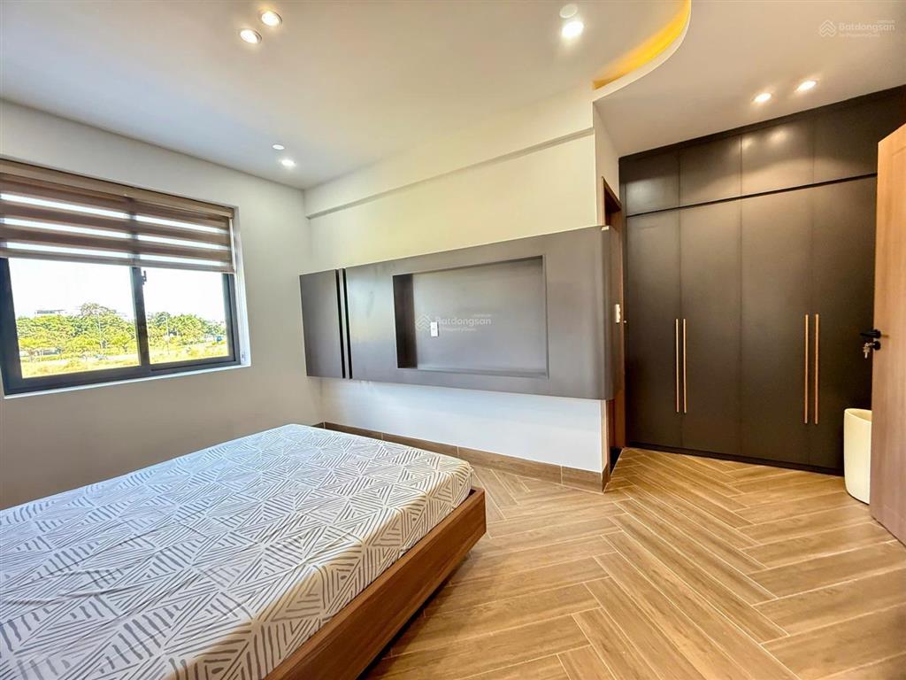 Nhà phố xây mới 100%, thiết kế hiện đại, nằm trên trục đường số 47 kđt mỹ gia gói 3 gần bệnh viện