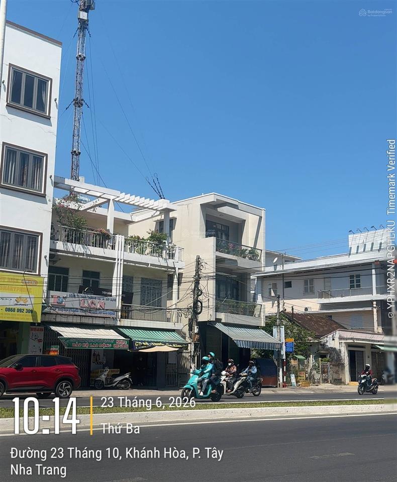 Bán nhà mặt tiền đường 23/10 ngang đẹp 8m88 giá tốt bán nhanh gần vòng xoay vĩnh điềm trung
